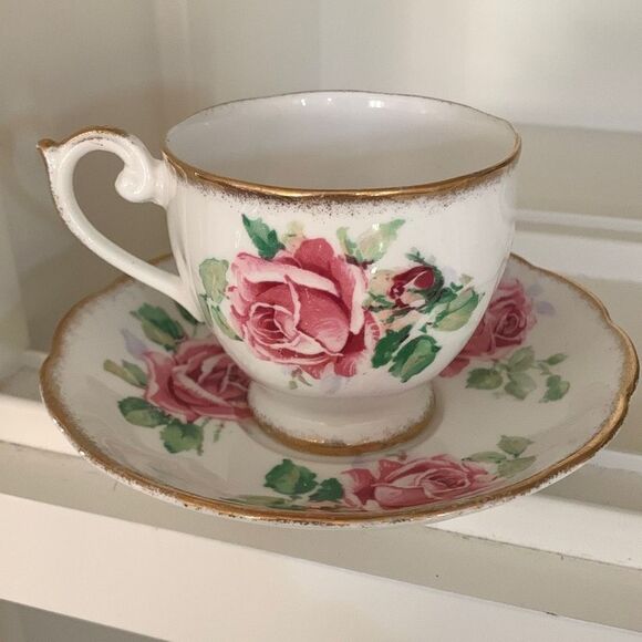 English Rose China Teacup & Saucer - Picture 2 of 6